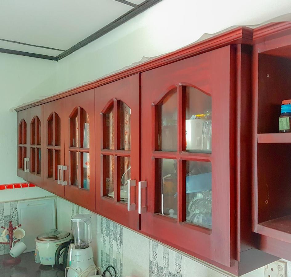 Hikkaduwa Backyard Beach Homestay Galle Εξωτερικό φωτογραφία